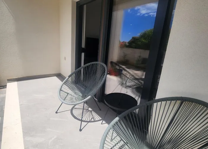 Maci Apartman *
