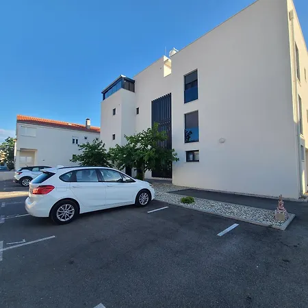 Apartment Maci *