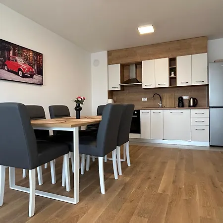 Maci Apartment